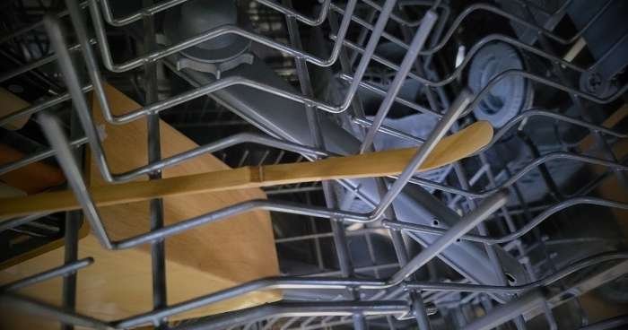 chashaku in a dishwasher